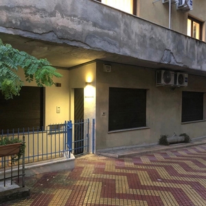 Ufficio ristrutturato a Palermo