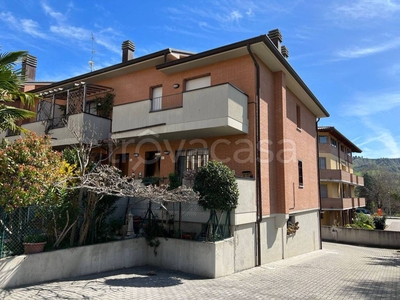Villa a Schiera in in vendita da privato a Castel San Pietro Terme via Viara, 5476