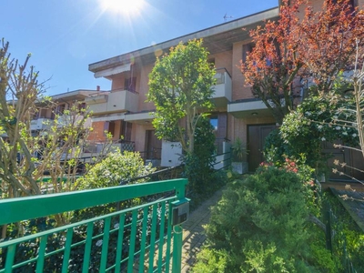 Villa a Schiera in vendita a Castel San Pietro Terme via Caduti di Cefalonia, 225
