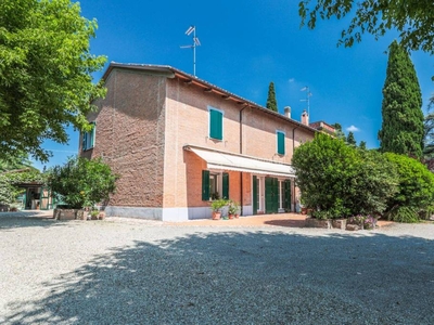 Villa a Schiera in vendita a Imola via Emilia Ponente