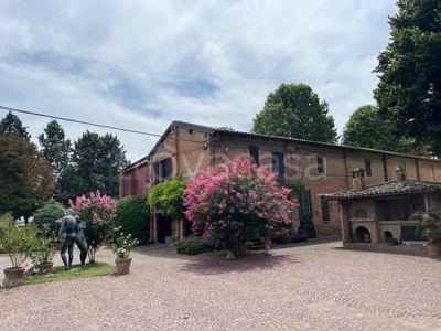 Villa Bifamiliare in vendita a Castel San Pietro Terme via stradelli guelfi, 1560