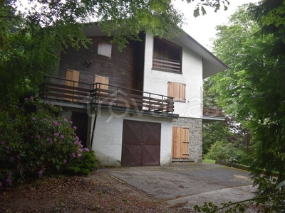 Villa Bifamiliare in vendita a Castiglione dei Pepoli via Monte Coroncina, 11