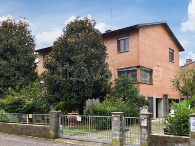 Villa Bifamiliare in vendita a Crevalcore via Giuseppe Di Vittorio, 195