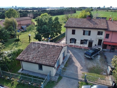 Villa Bifamiliare in vendita a Imola via Lughese