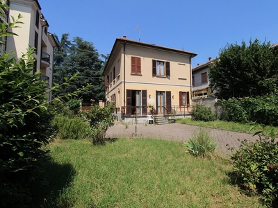 Villa Bifamiliare in vendita a Vaprio d'Adda