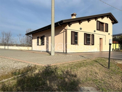 Villa in vendita a Imola via Poggiolo, 9