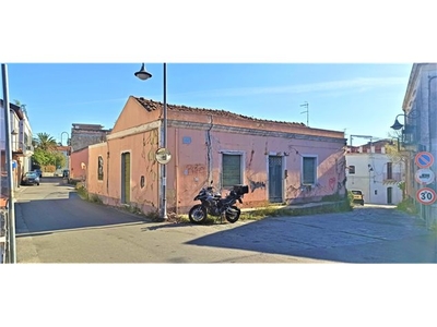 Casa Indipendente in Via Scalo Pennisi , 1, Acireale (CT)