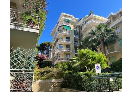 Affitto Appartamento Vacanze a Sanremo, Strada Privata Vallarino 6