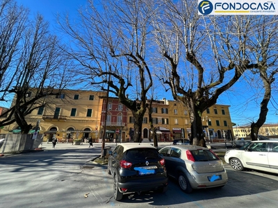 Quadrilocale in vendita a Pietrasanta