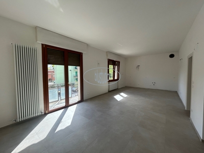 Appartamento a San Giovanni Valdarno, 5 locali, 2 bagni, 153 m²