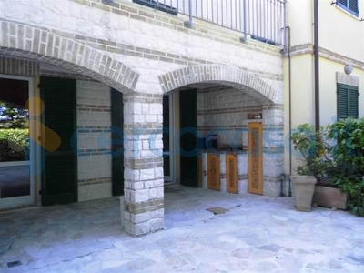 Appartamento Bilocale in ottime condizioni in vendita a Sirolo