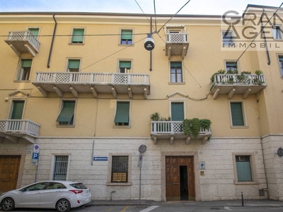 Appartamento in vendita 3 Stanze da letto a Verona