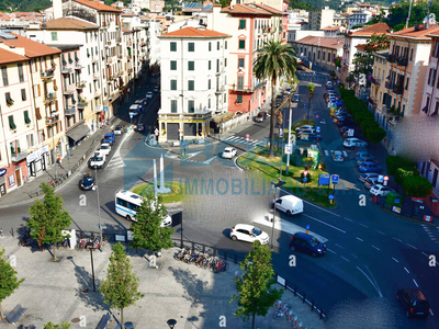 Appartamento ristrutturato, La Spezia centro