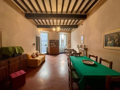 Appartamento storico in vendita 4 Stanze da letto a Todi