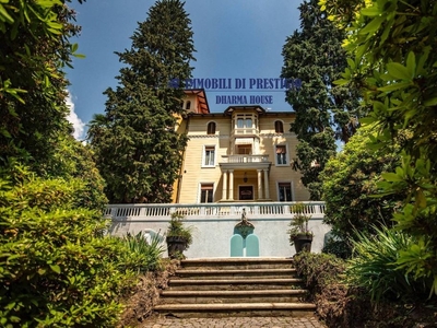 Casa di prestigio di 1102 mq in vendita Via delle Ville, Biella, Piemonte
