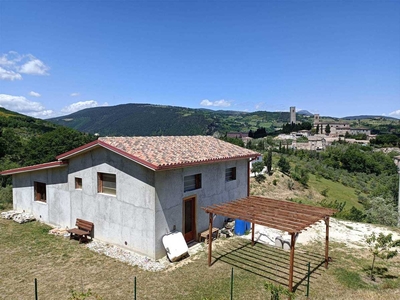 Casa in vendita a San Severino Marche