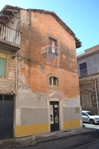 Casa indipendente in vendita 3 Stanze da letto a Carlentini