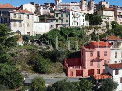 Casa indipendente in vendita 6 Stanze da letto a Perinaldo