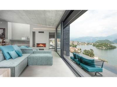 Esclusiva villa di 400 mq in affitto Sala Comacina, Italia