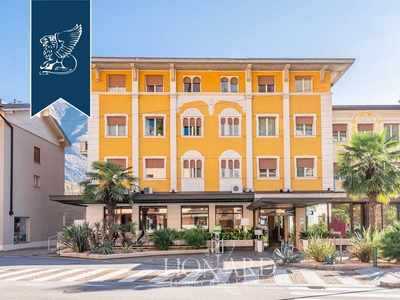 Hotel in vendita 51 Stanze da letto a Darfo Boario Terme