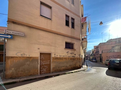 Immobile commerciale in vendita a Barletta