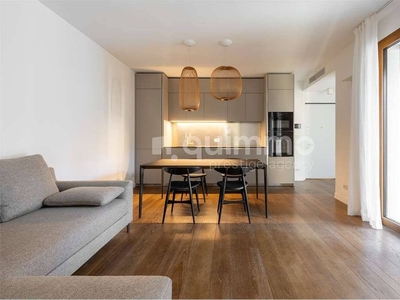 Prestigioso appartamento di 85 m² in affitto Via San Martino, 15, Milano, Lombardia