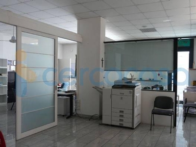 Ufficio in ottime condizioni in vendita a Argelato
