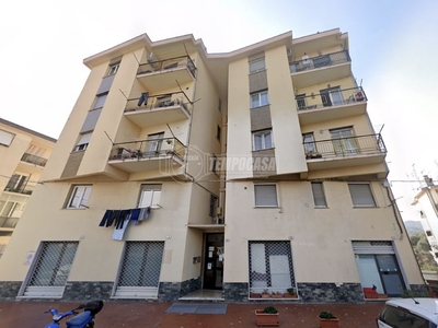 Vendita Appartamento Via Giuseppe Barbiani, 13, Savona