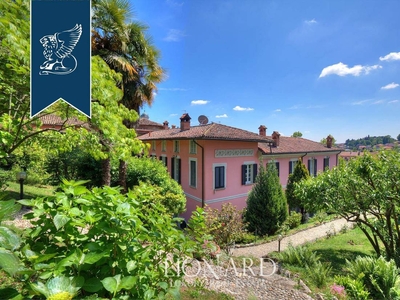 Villa in vendita 11 Stanze da letto a Albese Con Cassano