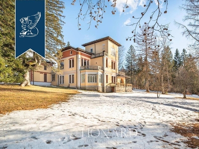 Villa in vendita 7 Stanze da letto a Lavarone