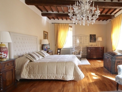 Villa in vendita 8 Stanze da letto a Montecarlo