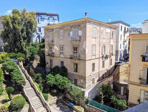 Appartamento di lusso di 156 m² in vendita Via Privata Comola Ricci, 23, Napoli, Campania