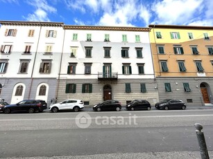 Appartamento in Vendita in Via de Larderel 89 a Livorno