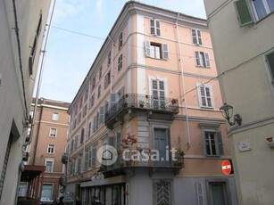 Appartamento in Vendita in Via Garetti 6 a Asti