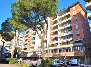 Appartamento in Vendita in Via Giuseppe Campani 38 a Firenze