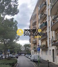 Appartamento in Vendita in Via Nisida 14 a Brescia