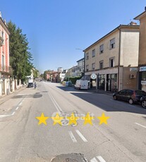 Appartamento in Vendita in Viale Verona a Vicenza