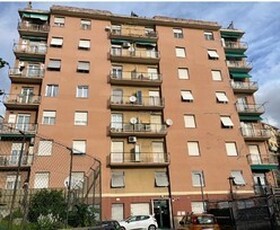 Appartamento - Quadrilocale a PRA, Genova