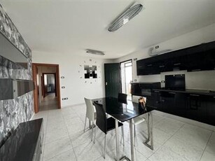 Appartamento - Trilocale a Rovigo