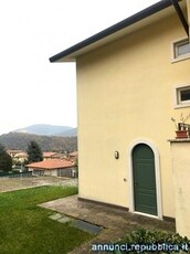 BOTTICINO villa laterale (possibilita' scegliere le finiture )