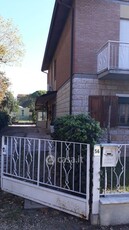 Casa Bi/Trifamiliare in Vendita in a Ravenna