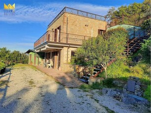 Prestigiosa villa in vendita agriturismo, Torgiano, Perugia, Umbria