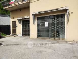 Negozio/Locale commerciale in Vendita in Via Torri 106 a Arcugnano