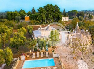 Prestigiosa villa di 175 mq in vendita Fasano, Italia