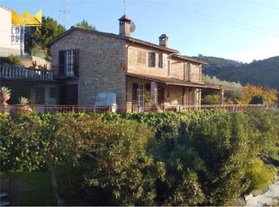 Villa di 410 mq in vendita agriturismo, Torgiano, Umbria