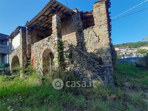 Rustico/Casale in Vendita in Via Olmarello a Castelnuovo Magra