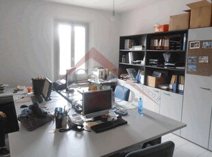 Ufficio / Studio in affitto a Modena - Zona: Villaggio Zeta
