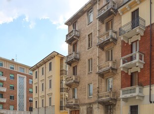 Vendita Appartamento Via Fabbriche, Torino