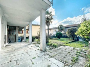 Villa a Schiera in Vendita a Invorio - 119000 Euro