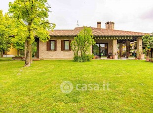 Villa in Vendita in Via Bonaventura da Peraga a Vigonza